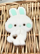 Cargar imagen en el visor de la galería, MORDEDOR CONEJITO BLANCO 1 UD