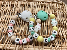 Cargar imagen en el visor de la galería, CHUPETERO MUNDAD