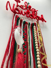 Cargar imagen en el visor de la galería, ATRAPASUEÑOS FELIZ NAVIDAD
